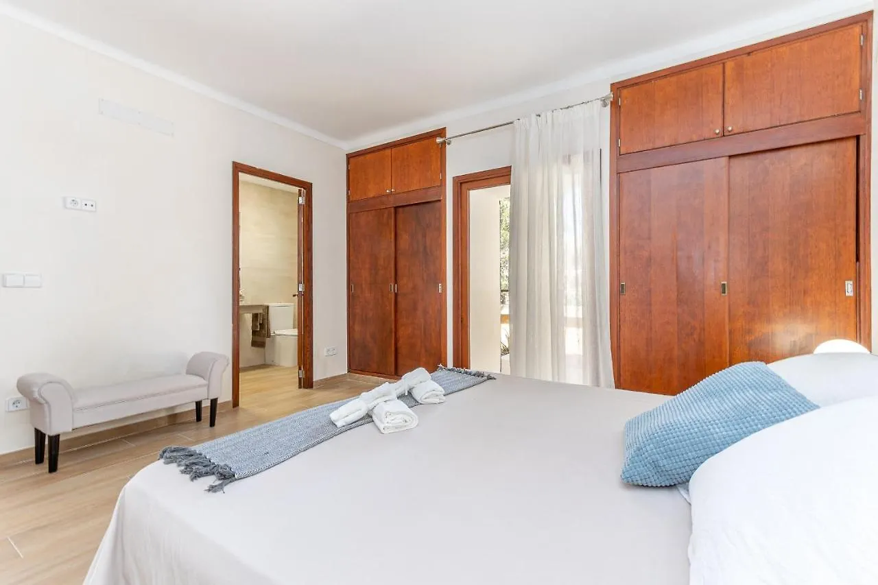 Chalet Del Llac By Homevillas360 Alcudia  Spain