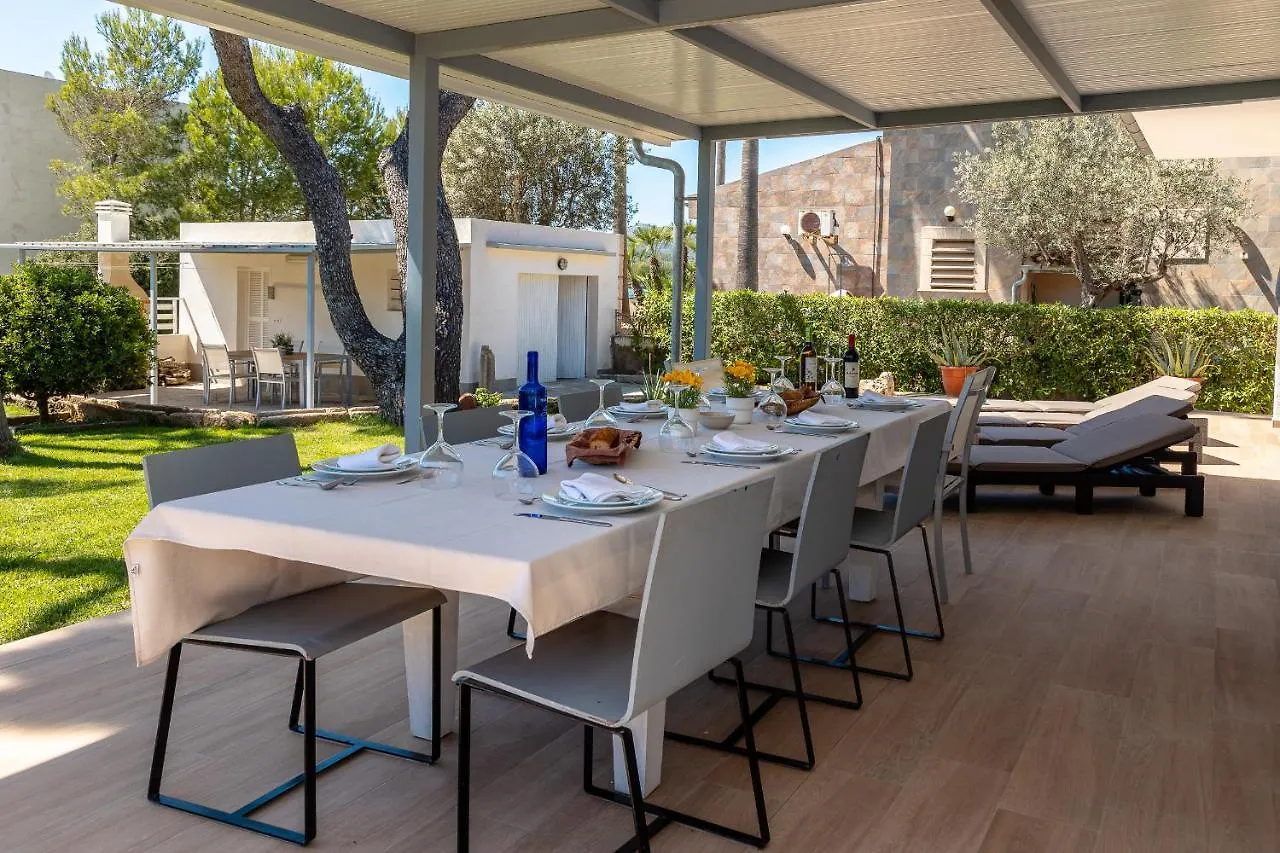 Holiday home Chalet Del Llac By Homevillas360 Alcudia