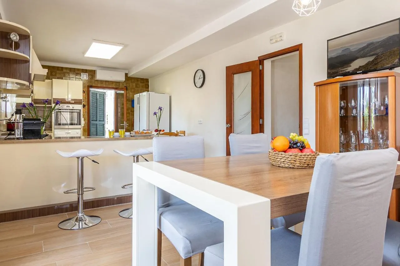 Holiday home Chalet Del Llac By Homevillas360 Alcudia