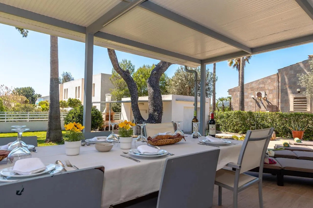Holiday home Chalet Del Llac By Homevillas360 Alcudia  Spain